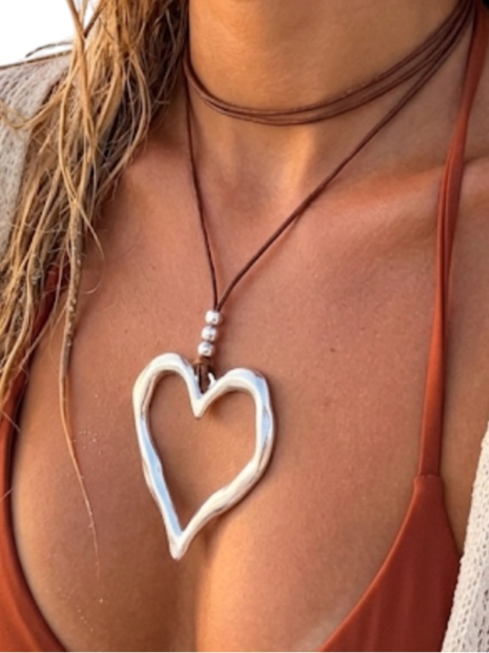 Silver Open Heart Necklace Beach Boho Style New With Box
C2